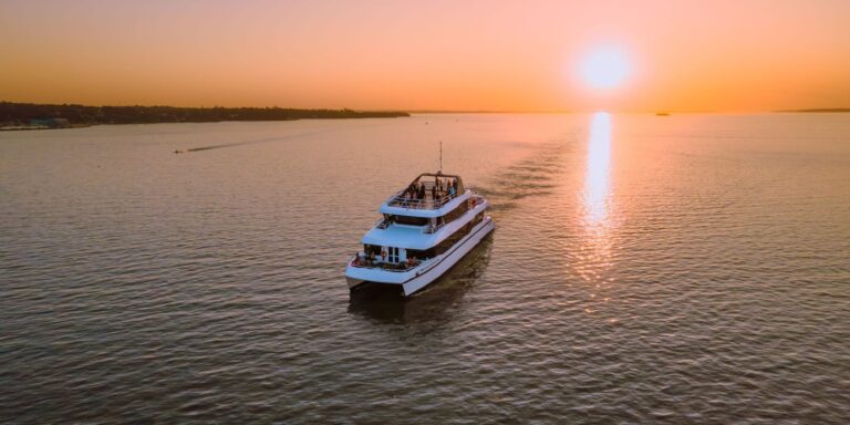 Atardecer en el Río